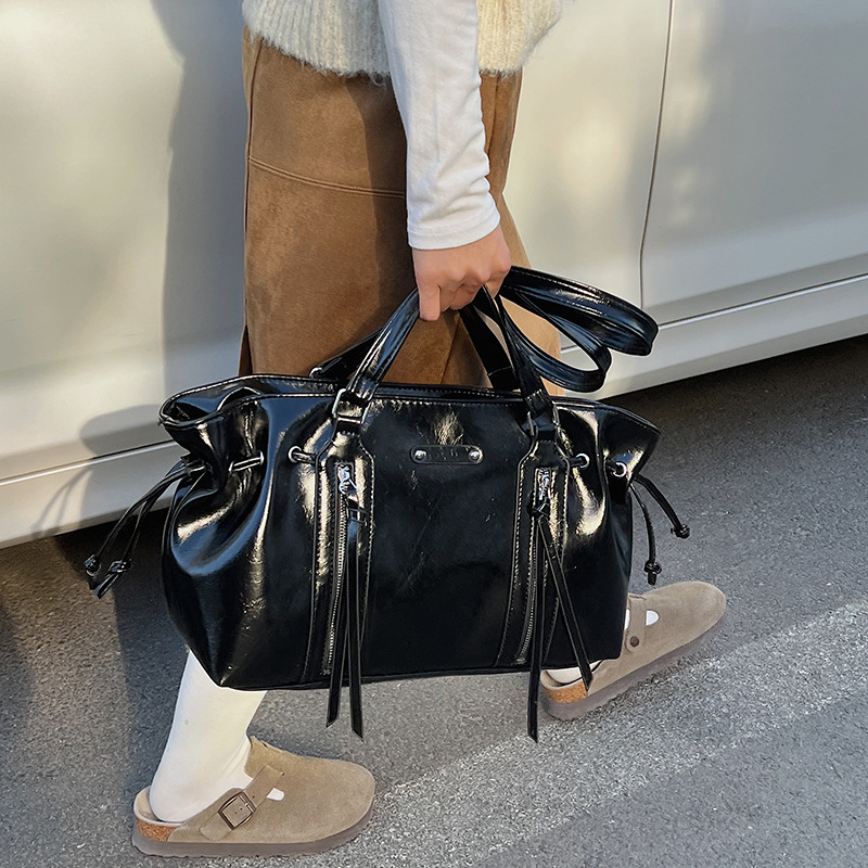 Women Hand Bags For Office - กระเป๋าถือผู้หญิงแฟชั่น ความจุขนาดใหญ่ ดีไซน์หรูหรา หนัง PU กระเป๋าสะพายไหล่สำหรับผู้หญิง