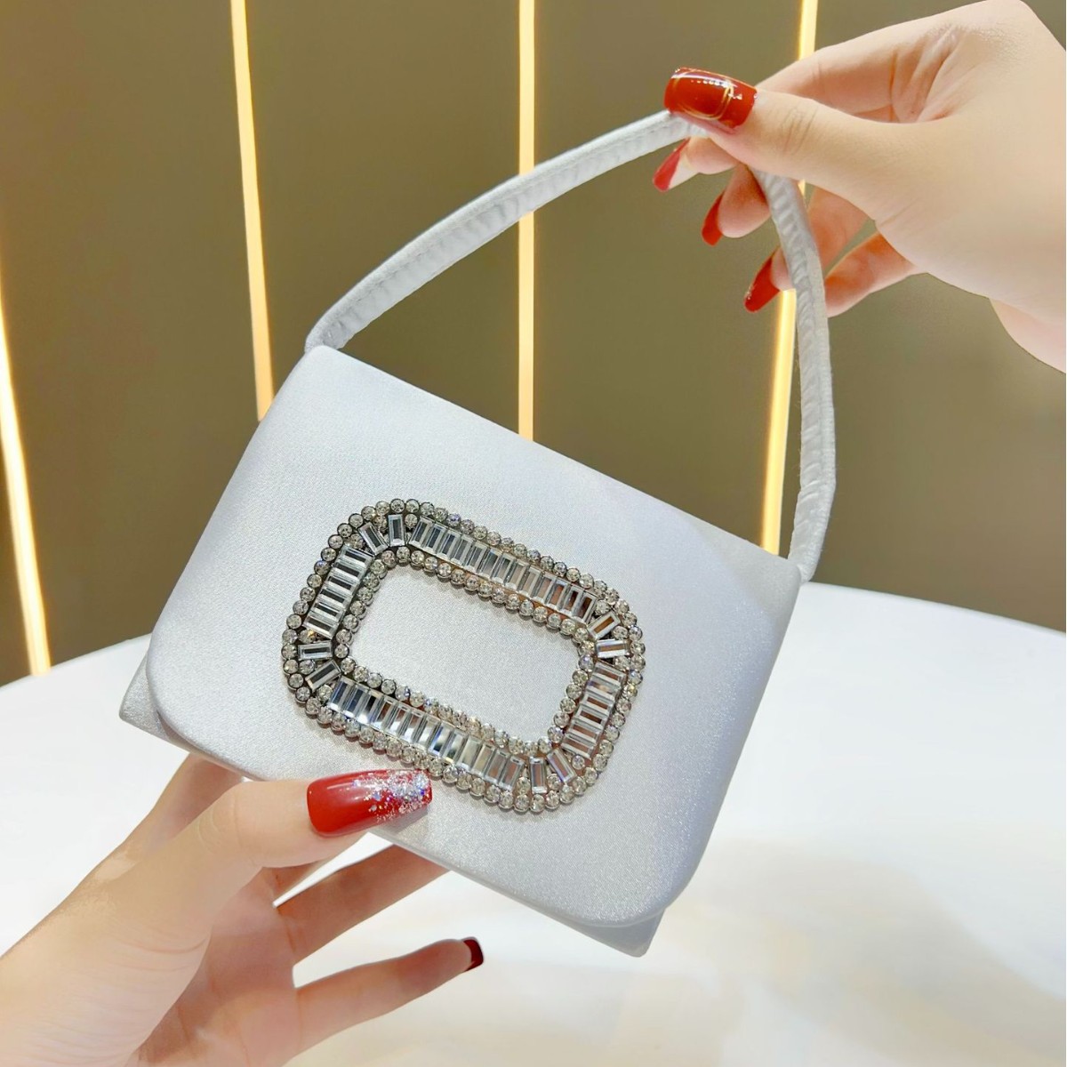 Luxury Mini Square กระเป๋าถือผ - Mini Purse Chain บทวิจารณ์และราคา