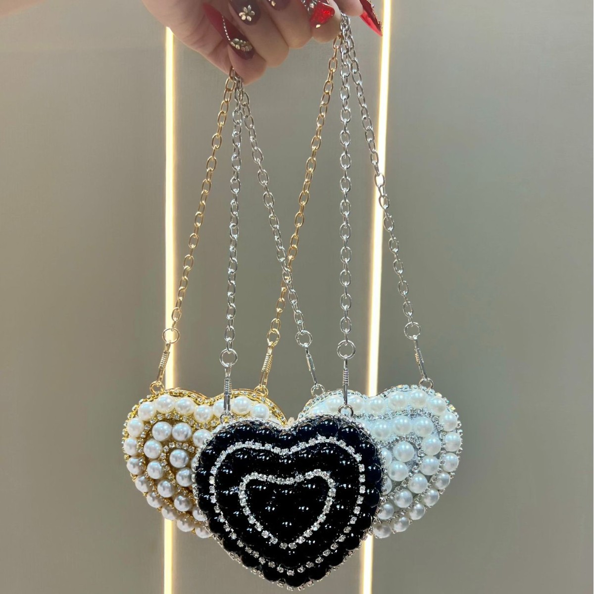 กระเป๋าคลัทช์คริสตัลหรูหราประด - Mini Purse Chain บทวิจารณ์และราคา